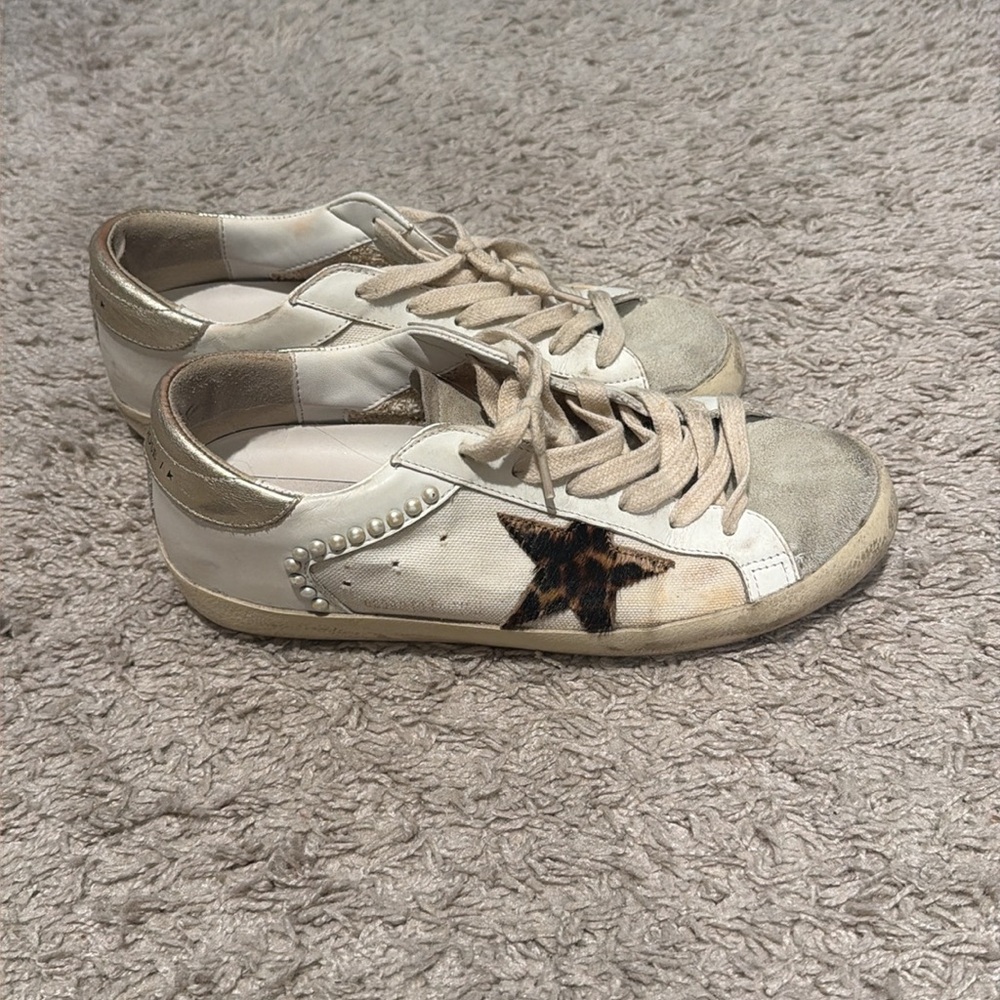 Limited Edition Golden Goose Superstars - Picture 2 of 4